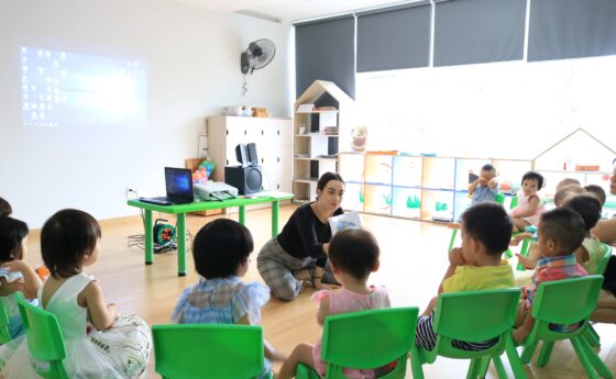 TẦM QUAN TRỌNG CỦA VIỆC HỌC THÊM NGOẠI NGỮ Ở TRẺ MẦM NON